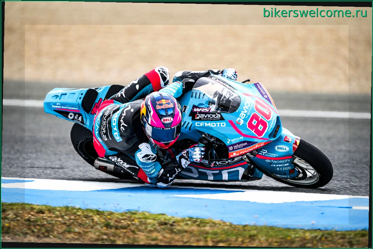 Moto2: Алонсо завоевал поул-позицию в Брно, опередив Салача и Ольхадо