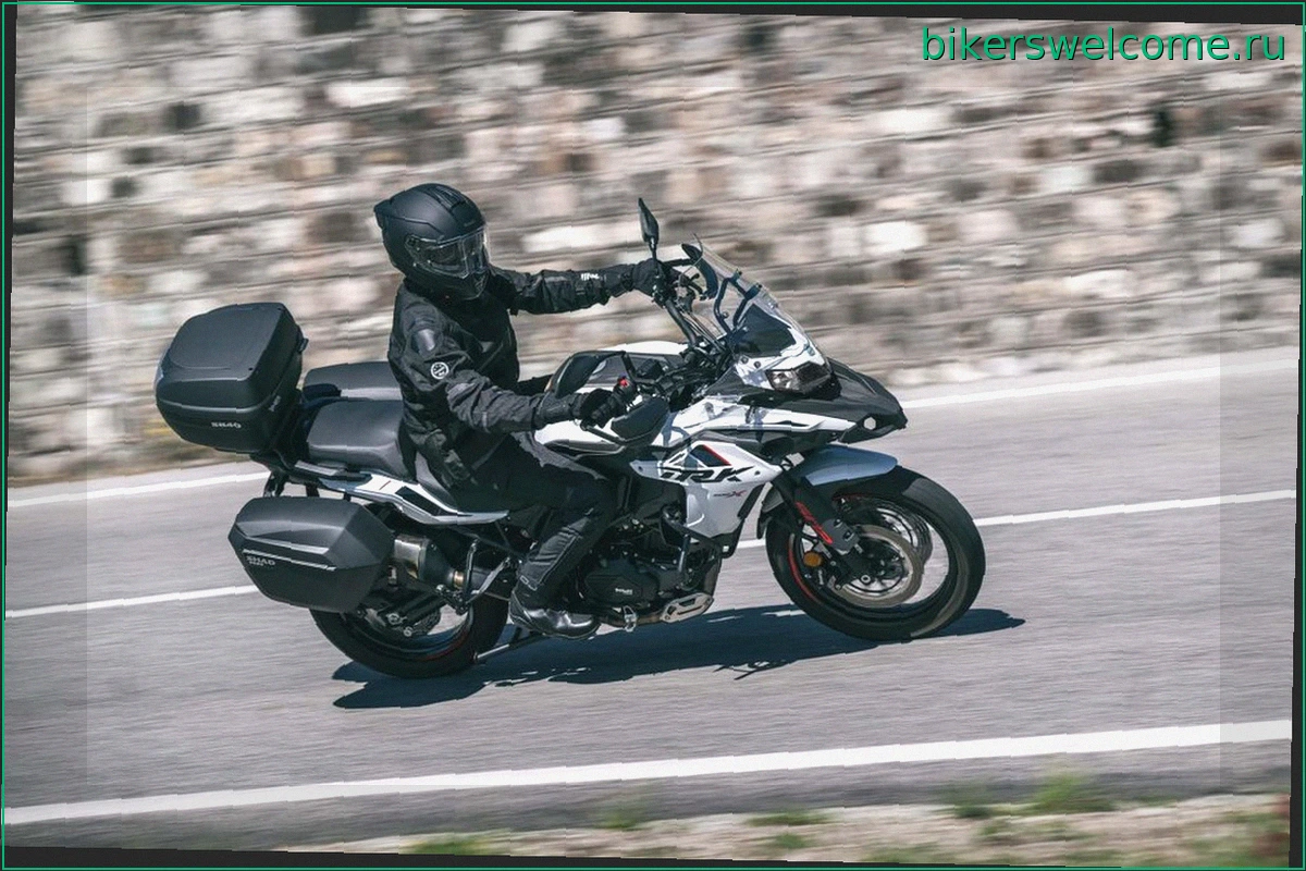 Benelli на EICMA Riding Fest: Тест-райды Новых Моделей и Полного Ассортимента