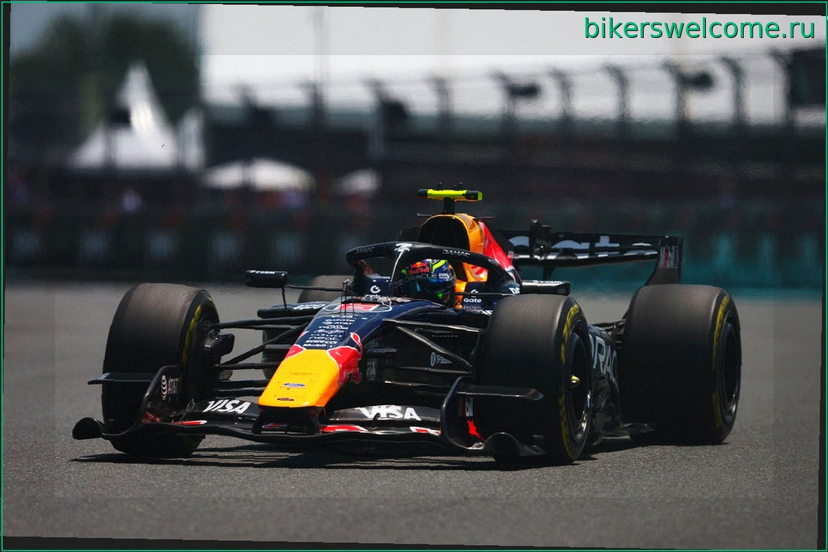 Исаак Хаджар из Red Bull под угрозой исключения из квалификации Гран-при Майами из-за технического нарушения