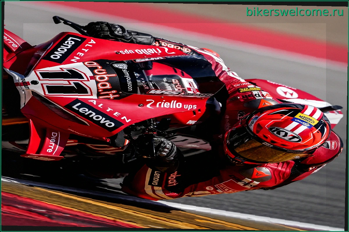 WSBK: Николо Булега доминирует в первой свободной практике в Арагоне
