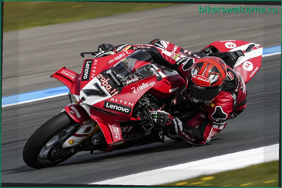 WSBK – Икер Лекуона удивил всех, показав лучшее время в TL1